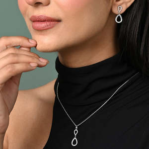 Juego de Joyería Nupcial Clásico Silver Serenity Chapado en Oro con Circonita Corte Pera y Diamante en Oro Rosa para Regalo, Ideal para Bodas y Fiestas - Product Image 3