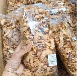 AVAILABLE <b>Coconut</b> Chips for snack menu ideas and topping use in bakery drink stands and dessert offers Vietnam - Product Image 6