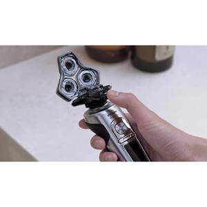 Rasoir Électrique Rotatif Advand, Système de Rasage, Finition Chromée, Support de Charge Sans Fil, IPX7, Tondeuse à Barbe, Tondeuse à Poils de Nez pour le Corps - Product Image 3