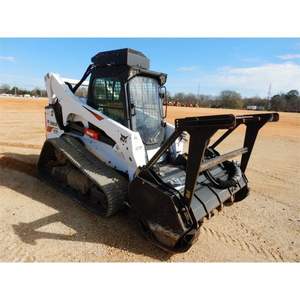 Accesorio Desbrozadora para Minicargadora BOBCAT T870, Cortadora de Maleza de Alta Resistencia, Motor Diésel Kubota, Rodamientos MOOG, Bomba de Motor - Product Image 1