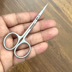 Ciseaux à cuticules professionnels de haute qualité en acier inoxydable, outil de manucure et pédicure à lame incurvée pour le soin des ongles - Product Image 6