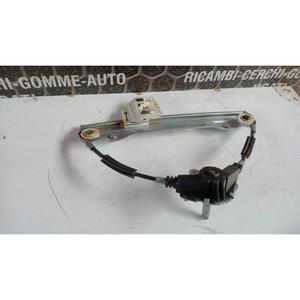 ชุดกลไกปรับกระจกหน้าต่างด้านหลังขวา สำหรับรถยนต์ FIAT Panda รุ่นที่ 2 (03>10) หมายเลขอะไหล่ 51983618 - Product Image 4