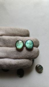 Piedra preciosa de cabujón de labradorita Natural 100%, piedra preciosa pulida a mano con forma ovalada para hacer joyas. - Product Image 2