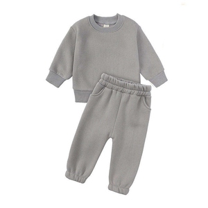 Venta al por mayor de alta calidad niños pulóver con capucha y pantalones de chándal Jogger conjunto de chándal de dos piezas - Product Image 4