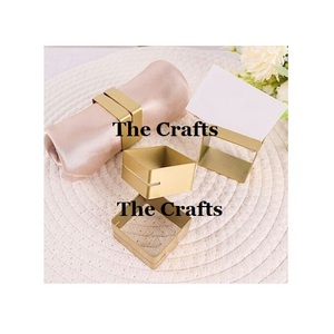 Ensemble de huit différents Design rond de serviette en aluminium couleur argent rond de serviette pour la maison hôtel utilisation de mariage - Product Image 6