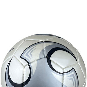 Ballons de football personnalisés 100% PU haute vente disponible dans toutes les couleurs et tailles Logo personnalisé et Design BALLES HYBRIDES - Product Image 6