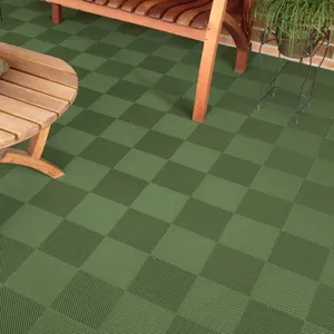 AZULEJOS DE SUELO VERDE PERFORADOS PARA CUBIERTA Y PATIO Diseño moderno liso 18mm Aplicación impermeable para interiores y exteriores Hecho en los EE. UU. - Product Image 1