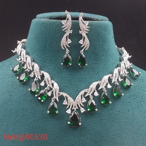 Élégant AD Teardrop Design Pierre Collier Boucles D'oreilles Ensemble pour les Femmes pour les Fêtes de Mariage Occasions Spéciales Mode Pendentifs et Charmes - Product Image 5