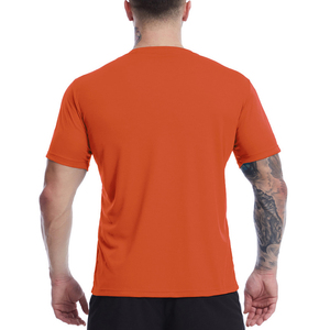Camiseta ajustada para gimnasio personalizada para hombre, algodón orgánico, diseño impreso artificial para correr y hacer deporte - Product Image 2