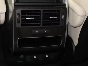 Britania 2024 L.A.N.D Rover Range Rover Sport H.S T, Volante a la Izquierda, ABS/ESC Eléctrico, Asientos de Cuero, Cámara Trasera, Faros de Xenón - Product Image 6