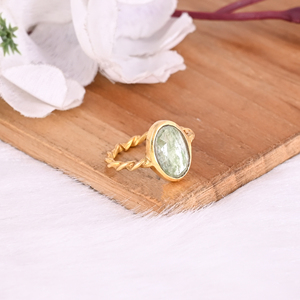 Bague classique en argent sterling 925 avec pierre précieuse naturelle kyanite verte de forme ovale plaquée or, bijoux ajustables, fabricant en gros - Product Image 2