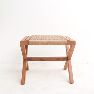Taburete grande de madera hecho de Trembesi con una superficie de asiento de papel reciclado tejido hecho en Vietnam - Product Image 6