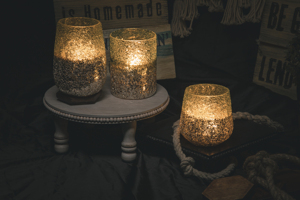 Centres de table de mariage cylindriques de luxe personnalisés, vides et vendables, faits à la main, pour la décoration intérieure, en verre mosaïque argenté/doré/bleu foncé - Product Image 4
