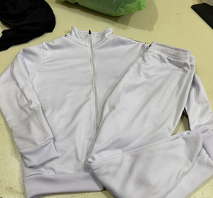 Ensemble de survêtement en molleton bouclette premium, épais et uni, avec sweat à capuche et pantalon de jogging, tendance du marché de gros aux États-Unis et en Europe - Product Image 1