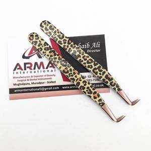 แหนบปลายขนตาสแตนเลสปลายแหลมแบบมืออาชีพฉลากส่วนตัวกระดาษเคลือบเพื่อเพิ่มวอลลุ่มให้ดูเป็นธรรมชาติ - Product Image 3