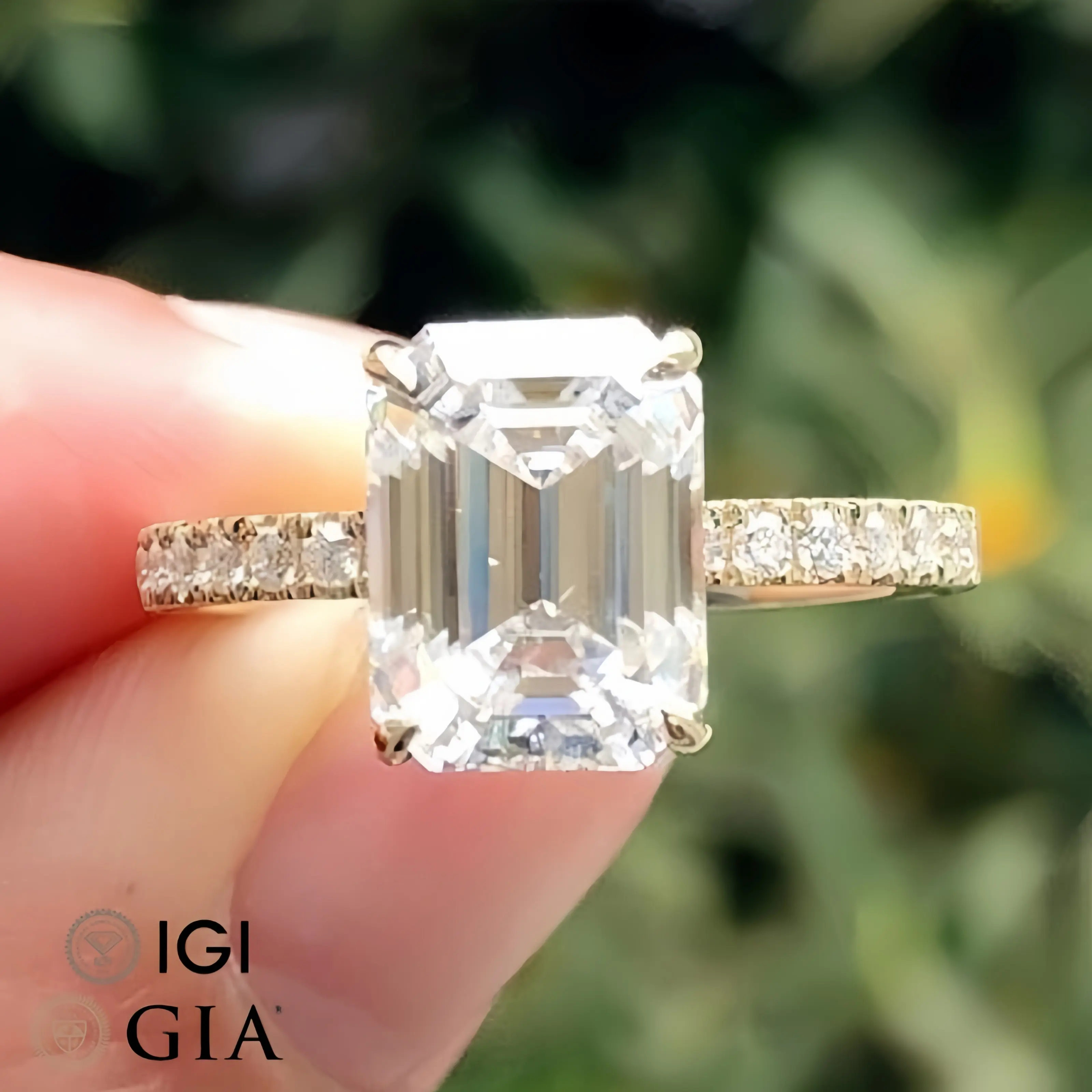 공장 맞춤형 Gia Igi 인증 Vvs Cvd 랩 성장 다이아몬드 10k 14k 18k 골드 에메랄드 컷 약혼 반지 12 3 캐럿 2ct