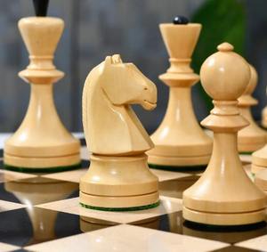 Piezas de Ajedrez de la Era Soviética Rusa Reproducidas, Ébano y Madera de Boj Natural, Rey de 3.75 Pulgadas al Mejor Precio - Product Image 2