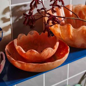 Bol à salade en résine orange fait à la main, design moderne, vaisselle de service pour la cuisine et la table, décoration de la maison et du jardin, bols à fruits - Product Image 1