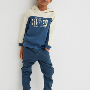 2022 OEM ropa para niños al por mayor precio barato suéter de algodón para niños con capucha primavera y otoño niños niñas sudaderas con capucha - Product Image 5