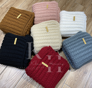 Bufanda tejida de invierno para Mujer | Calentador de cuello de estilo pulóver acogedor para uso en exteriores y regalos de temporada | Bufanda elegante para mujer - Product Image 3