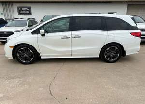 Honda Odyssey Elite 2022, Bien Cuidada y Limpia - Product Image 6