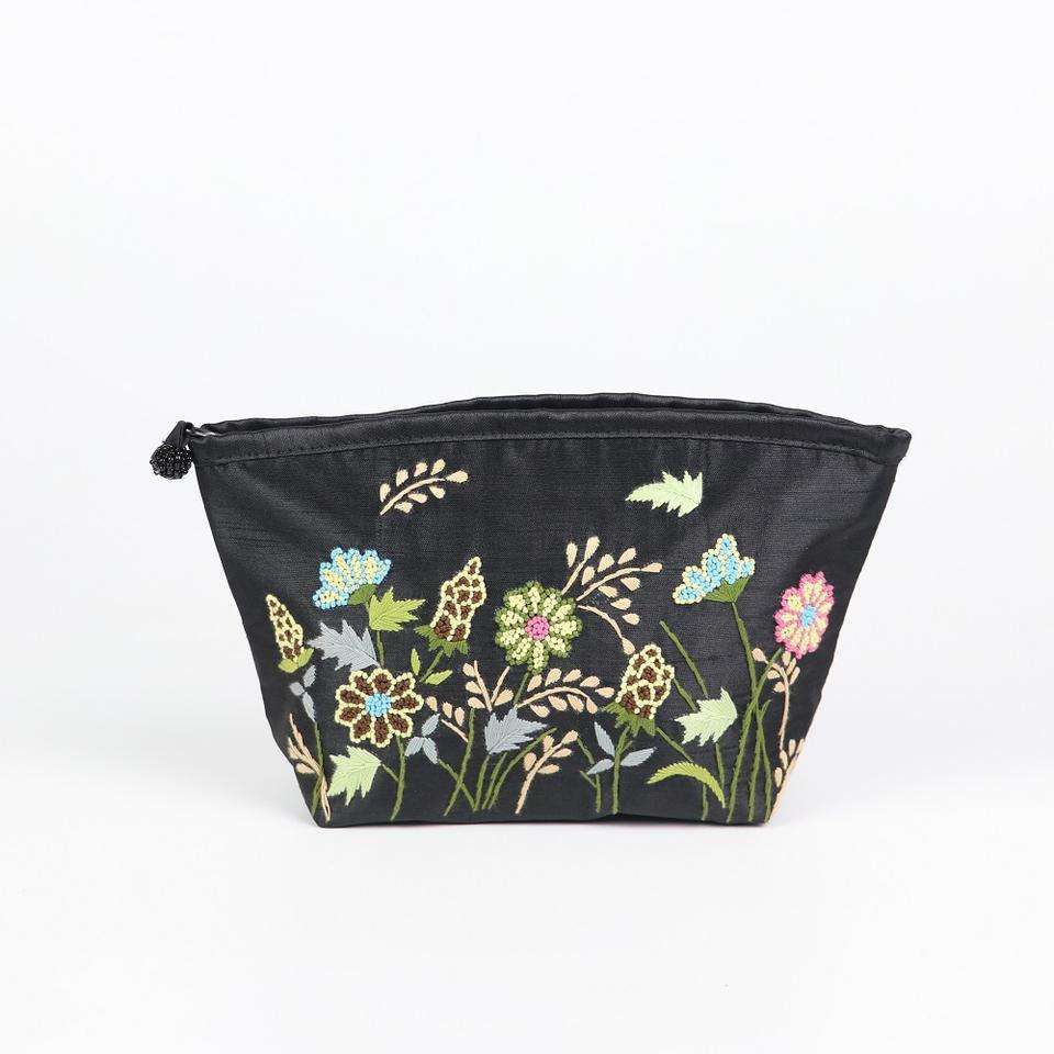 Black, Gold, Silver, Red, Green, Blue