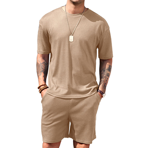 Conjunto de camisetas y pantalones cortos de LICRA y algodón para hombre, Conjunto de camiseta personalizado informal de verano para hombre, conjunto doble de talla grande de estilo callejero al por mayor - Product Image 4