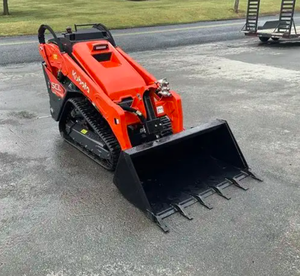 2024 Kubota SCL1000 nuevo cargador de dirección deslizante motor diésel 4x4 Track Drive Mini cargador frontal accesorio de cubo oruga 5 toneladas - Product Image 6