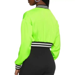 เสื้อแจ็คเก็ตตัวแทนของผู้หญิงที่ทันสมัยที่กําหนดเองหลวมลําลองพิมพ์เสื้อแจ็คเก็ตเครื่องบินทิ้งระเบิดชุดเบสบอลสีสันสดใส - Product Image 4