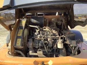 Cargador de ruedas Case 321E 2011-Cargador compacto de 60HP con agilidad, comodidad y confiabilidad - Product Image 5