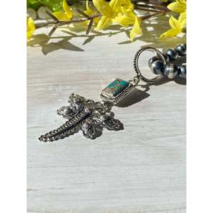 Pendentif Libellule en Turquoise et Argent Sterling Jereme Delgarito Pilot Mountain avec Technologie d'Encastrement par Lunette - Product Image 4