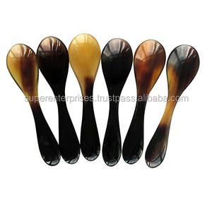 Épandeur de fourche en corne naturelle Cuillères à manche en corne Couverts d'ustensiles de cuisine Vaisselle Finition personnalisée Disponible - Product Image 6