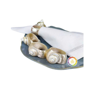 Anneaux de serviette élégants en coquillage, porte-coquillages faits à la main pour mariage et fête, vente en gros de coquillages du Vietnam - Product Image 1