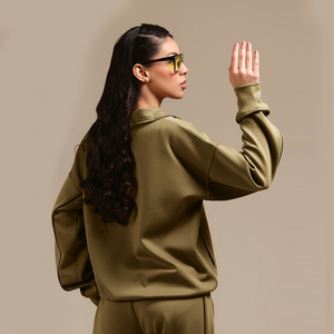 Chaqueta de Yoga con Cierre para Mujer, Ligera, Estilo Athleisure, para Entrenamiento o Descanso, Lista para Venta al Por Mayor, Marca Blanca - Product Image 5