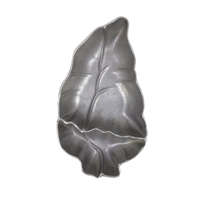 Vente en gros Décoration murale en forme de feuille décorative en aluminium New Wall Decorative Art Gray in Wholesale Rate for Home Hotel - Product Image 1