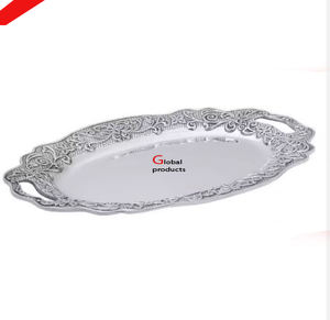 Bandeja de servicio decorativa de mesa de metal con acabado plateado de calidad estándar para restaurante y bar de hotel - Product Image 1