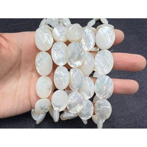 Chaîne de perles de coquillage ovales facettées - Perles en vrac - Product Image 4