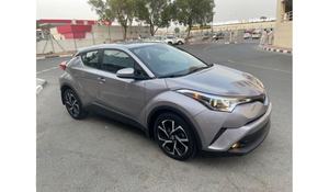 Usado para C-HR 2018 SUV AWD, Asientos de Cuero, ACC, Automático, 5 Plazas, Faros LED, Techo Solar, Transmisión Automática, Interior Oscuro - Product Image 2