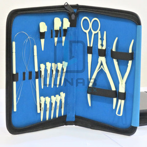 Kit de herramientas para extensión de cabello, herramientas para instalar y quitar microanillos en Color blanco crema con marca personalizada gratis - Product Image 5