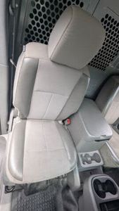 รถตู้บรรทุกสินค้า SWEET USED ปี 2020 NV CARGO 2500 HD SV RWD เกียร์อัตโนมัติ 5 สปีด เครื่องยนต์ V6 - Product Image 4