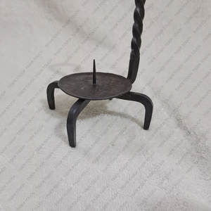 Bougeoir en métal forgé médiéval TT-5395 écologique - Product Image 4