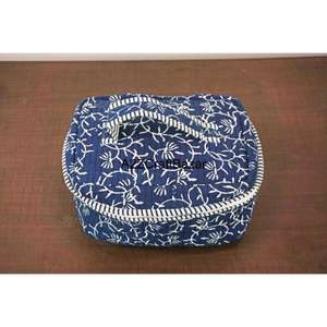 VersaStyle Cotton <b>Vanity</b> <b>Bag</b> Striped Pattern Multi-Purpose Organizer with Durable Zipper Fashion-Forward for Cosmetic Use - Product Image 3