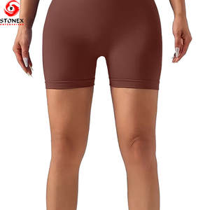 กางเกงขาสั้นโยคะเอวสูงระดับพรีเมียมสำหรับผู้หญิง ระบายอากาศได้ดี ไร้ตะเข็บ แห้งเร็ว เป็นมิตรกับสิ่งแวดล้อม ยืดหยุ่น เหมาะสำหรับออกกำลังกายที่ยิม - Product Image 2