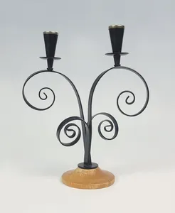 Chandeliers et supports à bougies coniques pour centre de table, cheminée, ou comme cadeau idéal pour un mariage - Product Image 1