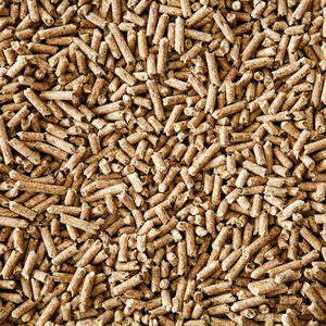 Granulés de bois A1 au meilleur prix, taille 6mm, 8mm, exportation dans le monde entier - Product Image 1