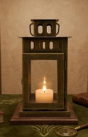 Ensemble de lanternes élégantes en fer doré faites à la main pour le jardin, avec finition antique en laiton, décoration durable pour la maison