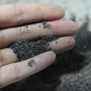 Alúmina fundida marrón de alta pureza de 0-1mm (Al2O3) Precio competitivo directo de fábrica refractario de alta alúmina - Product Image 5