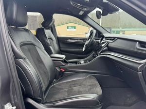 G-RAND CHEROKEE SUV 2021 USADO RECIENTEMENTE, 4x4, AUTOMÁTICO DE 8 VELOCIDADES, 290 HP, MOTOR V6 DE 3.6L - Product Image 3