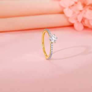 Anillo de diamantes cultivados en laboratorio solitario dorado Everlight - Product Image 1