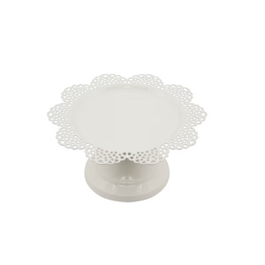 Support à gâteau mosaïque en bois personnalisable couleur marron avec finition mate forme ronde en différentes tailles - Product Image 5